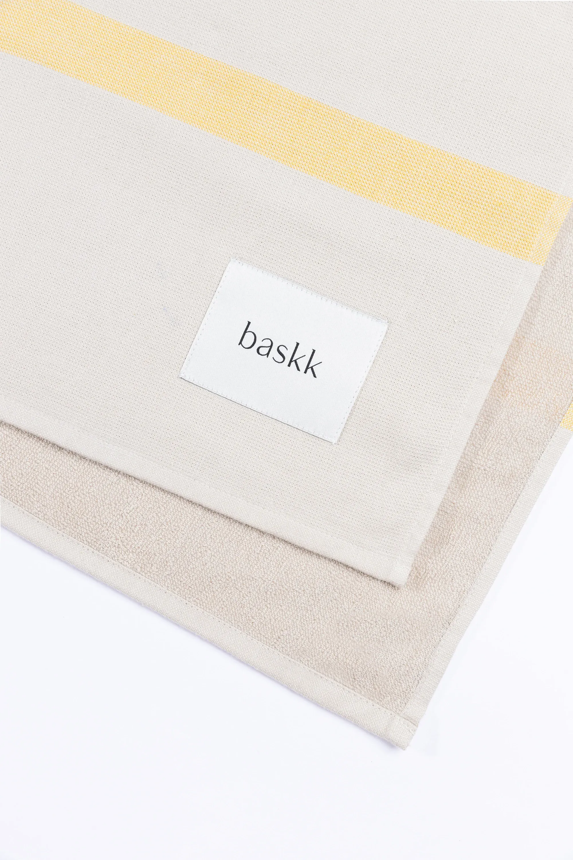 Baskk travel towel - solar