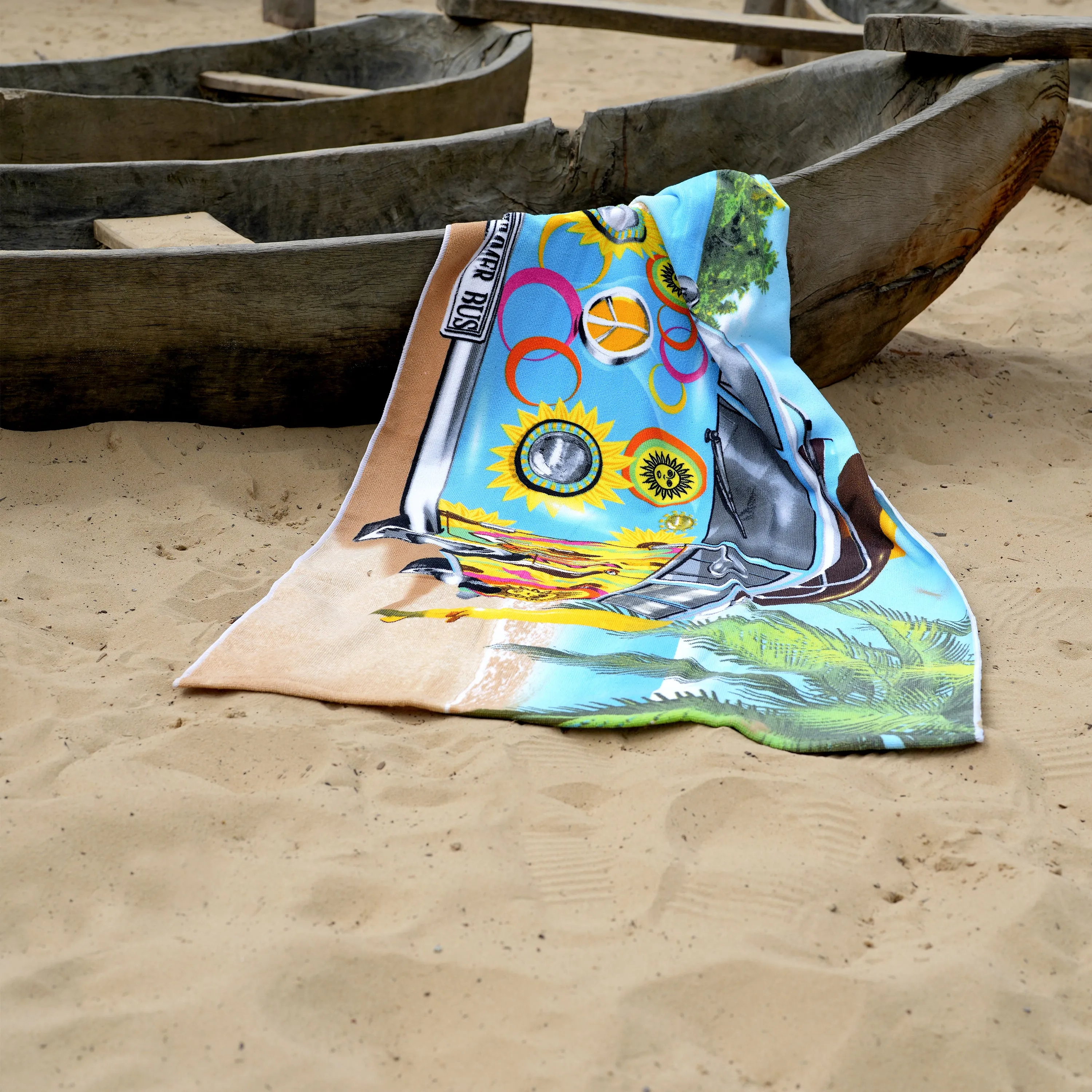 Blue Summer Bus Design Large Towel