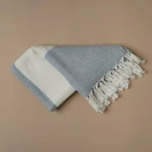 Eco-Friendly Organic Bath Towel with Plant-Based Dyes • Vemgadam grey •