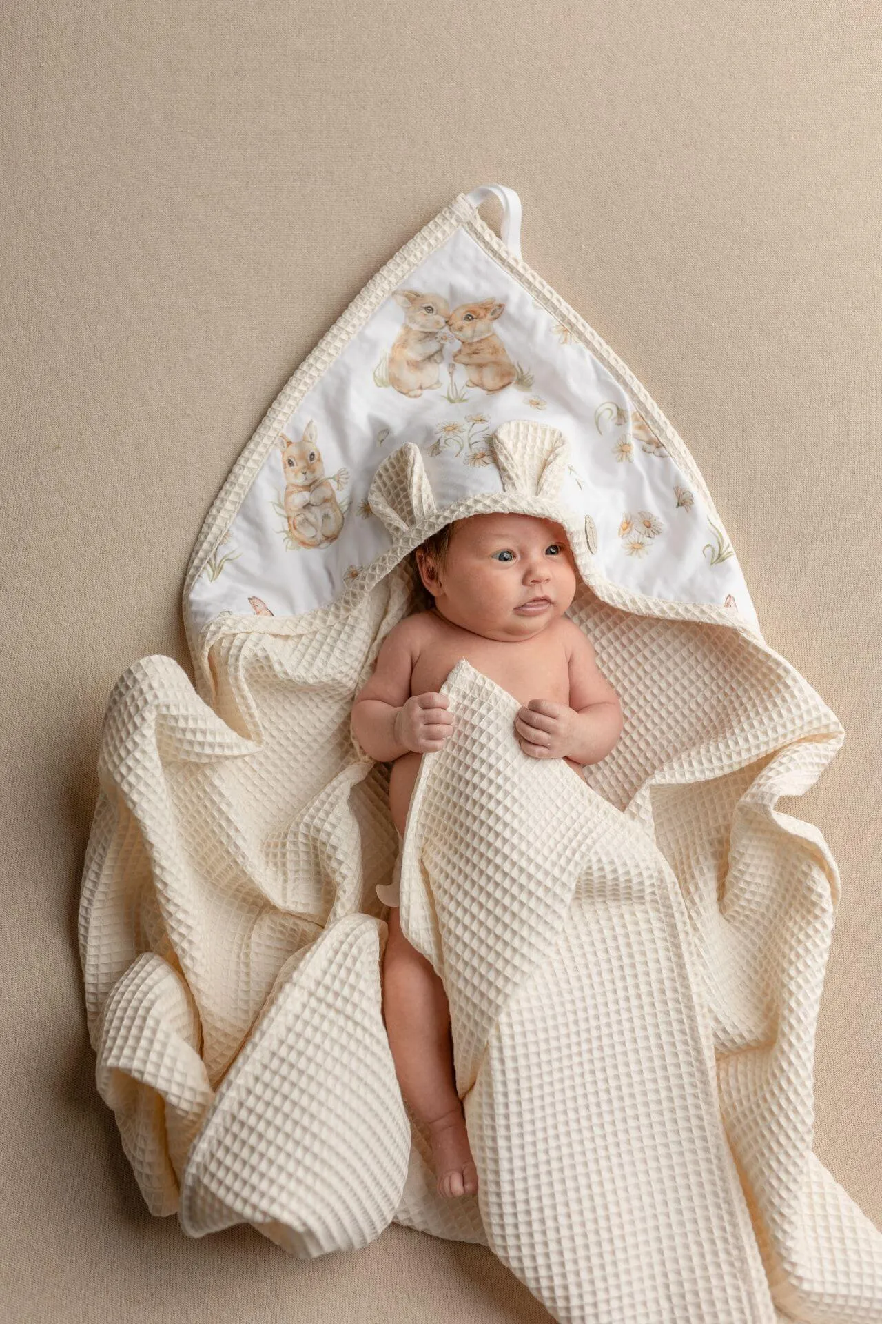 Hooded Baby Waffle Towel - Bunnies in Daisies