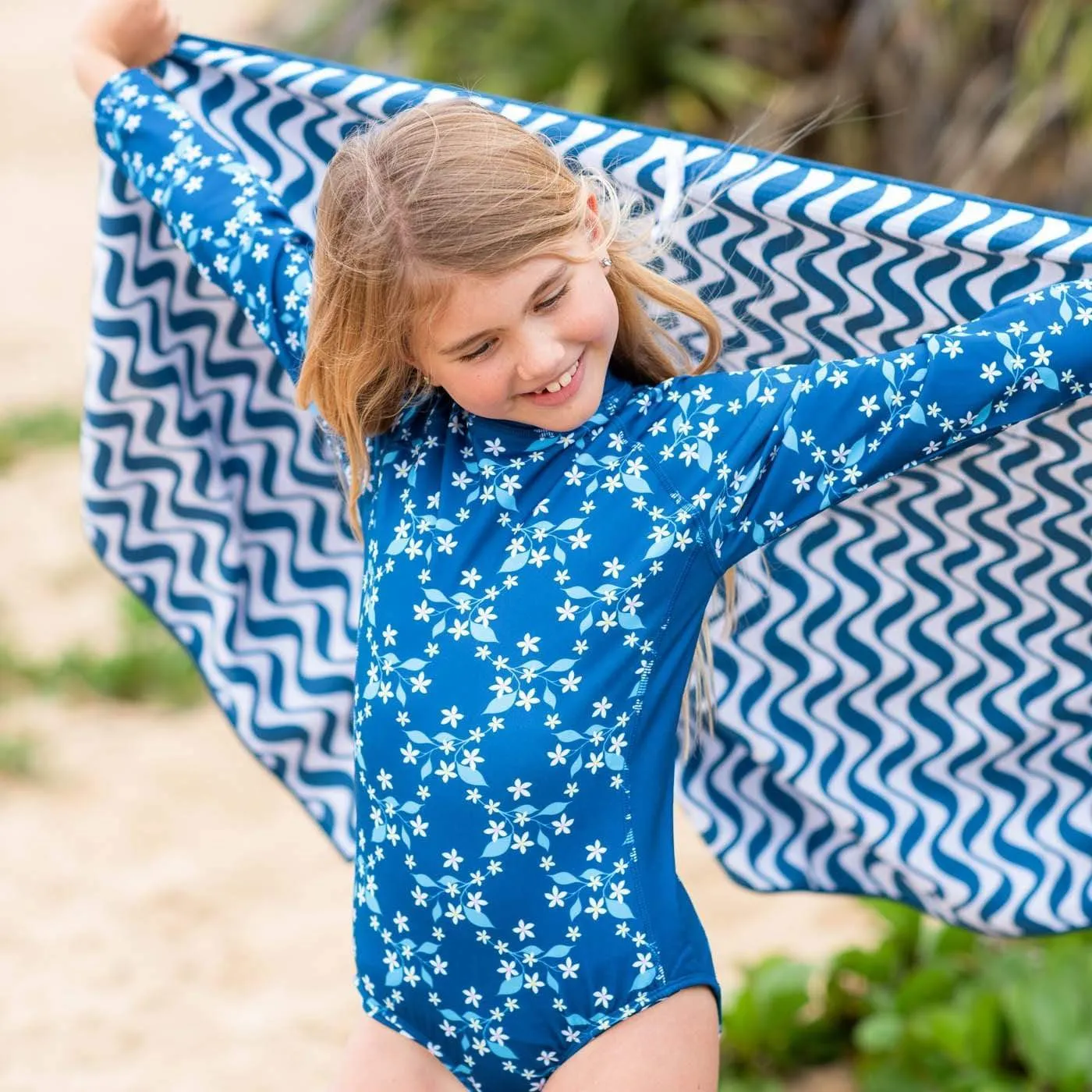 Navy Vine Leaf Sand Free Beach Towel