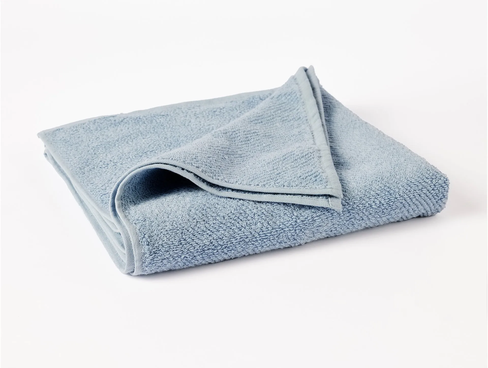 Organic Air Weight Towels & Bath Mats